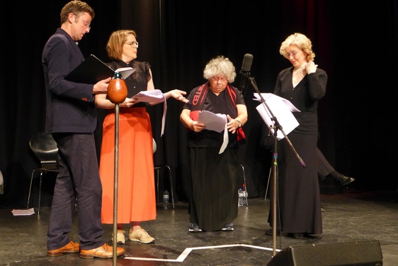 Orlando Wells, Ruth Bratt, Miriam Margolyes and Patricia Hodge.