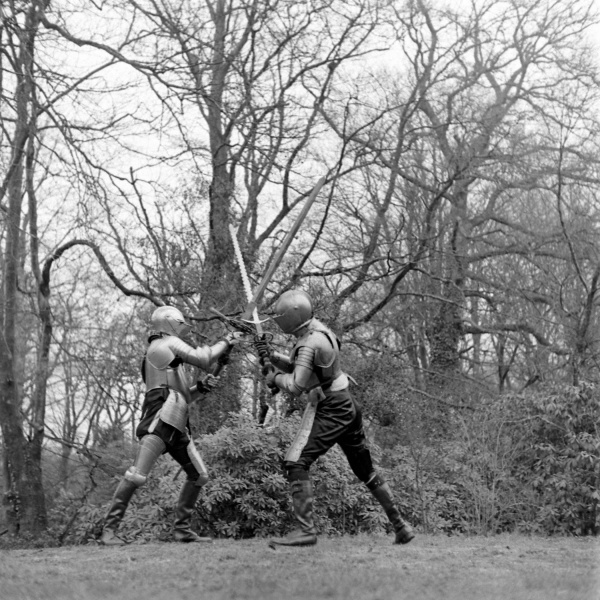File:1948-03-adrian-conan-doyle-and-douglas-ash-fighting-in-armour-08.jpg
