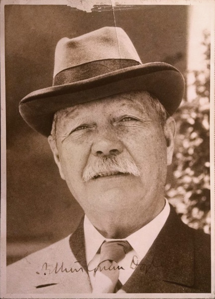 File:1923-arthur-conan-doyle-usa-utah-signed.jpg