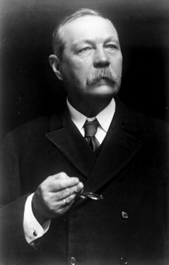 Arthur Conan Doyle, by Nelson Evans Studio (Los Angeles, 1923).