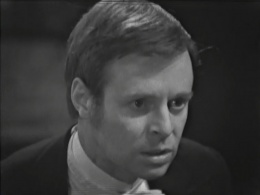 Arthur Holder (Richard Carpenter)