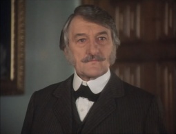 Mycroft Holmes (Peter Jeffrey)