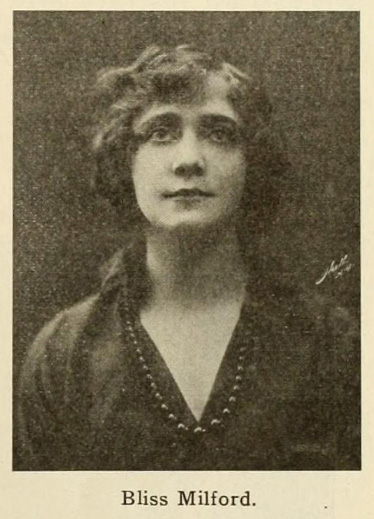 File:The-moving-picture-world-1914-12-26-p1845-bliss-milford-photo.jpg