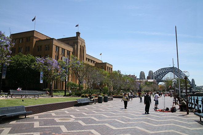 File:Plaque-arthur-conan-doyle-writers-walk-sydney-australia-circular-quay.jpg