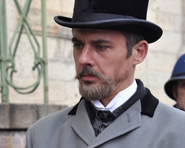 File:Sherlock-Holmes-Petrenko-5.jpg