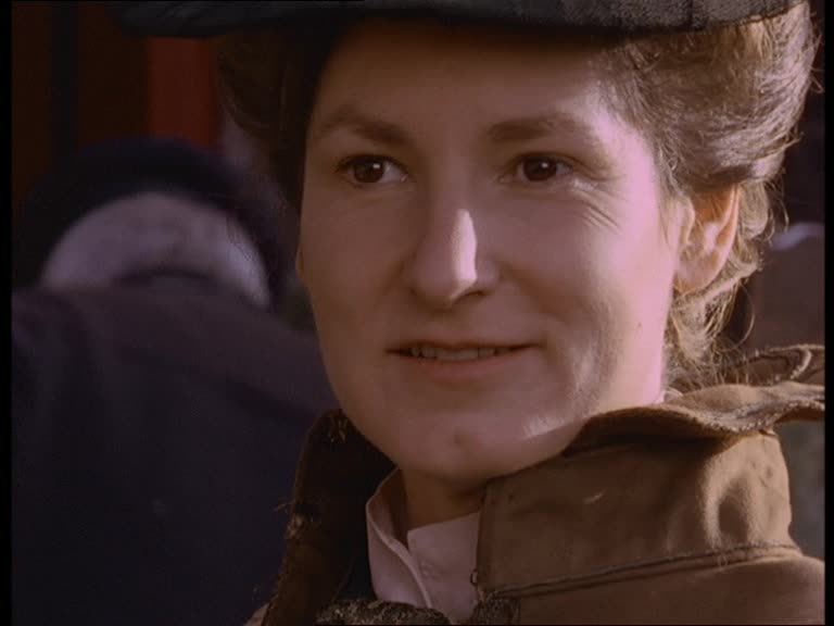 File:Granada-card-7-Sarah-Cushing.jpg