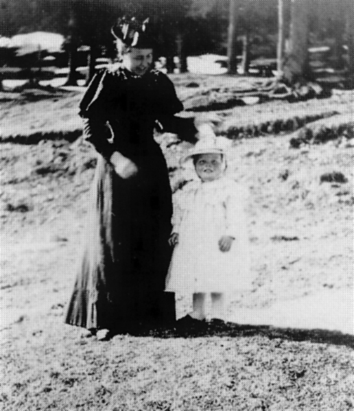 File:1894-kingsley-conan-doyle-with-german-woman-in-davos.jpg