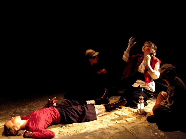 File:2007-sh-poudre-aux-yeux-01.jpg
