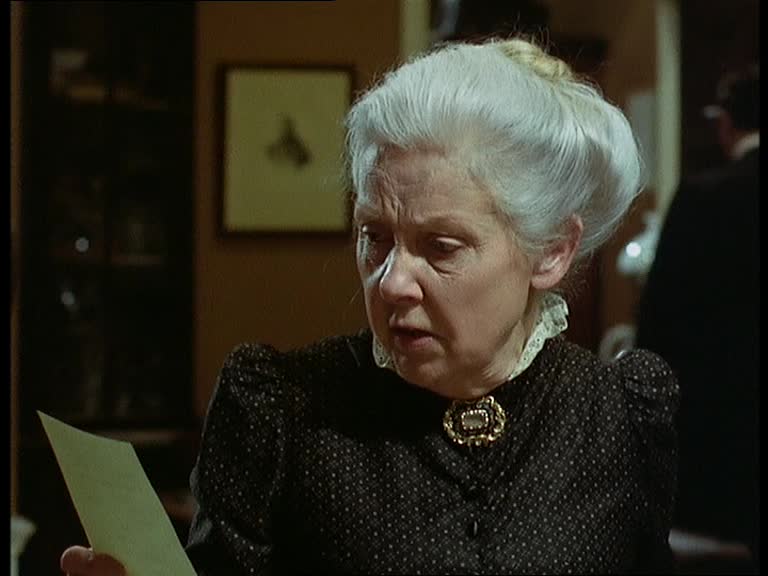 File:Granada-lady-3-Mrs-Hudson.jpg