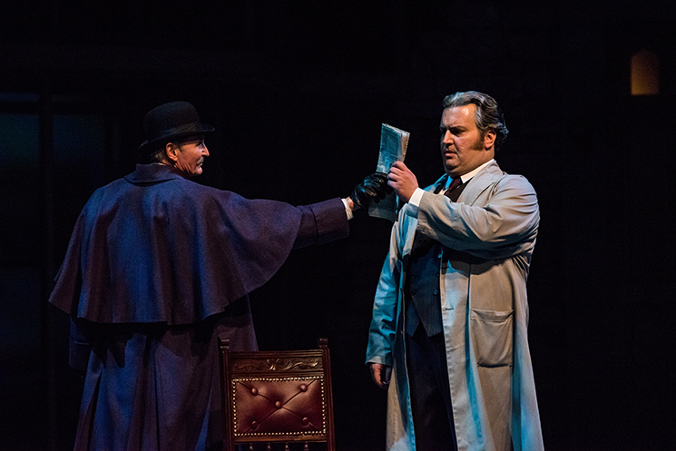 File:2018-holmes-and-watson-shanahan-07.jpg