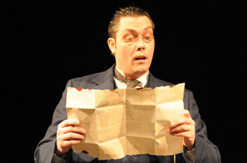 File:2010-the-hound-of-the-baskervilles-parkinson-03.jpg