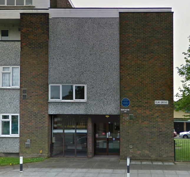 File:Plaque-arthur-conan-doyle-1-17-elm-grove-southsea-building-2016.jpg