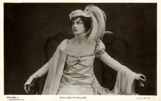 Comtesse de Roquelaure (Evelyn Millard)