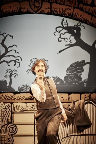 File:2023-la-chienne-des-baskerville-costa-05-watson.jpg