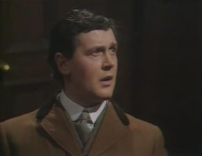 Warnock (Peter Finlay)