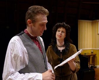 Sherlock Holmes (Dana Moss-Peterson) and Lillie Langtry (Molly McLaughlin)