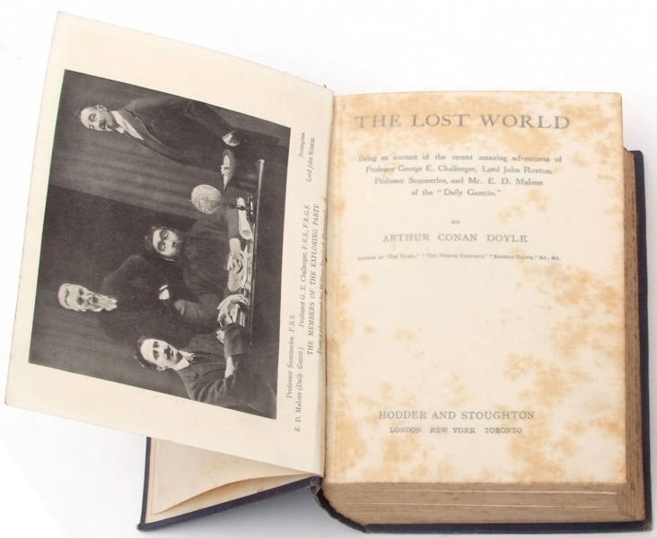 File:Hodder-stoughton-1912-the-lost-world-front2.jpg