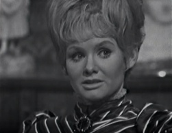 Violet de Merville (Jennie Linden)