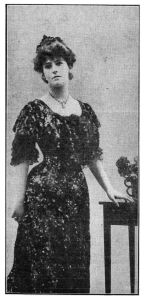 Jean before marriage (18 september 1907).