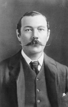 Arthur Conan Doyle: same portrait but drawn.
