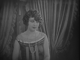 Gladys Hungerfor (Alma Bennett)