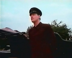 Chauffeur (James Head)