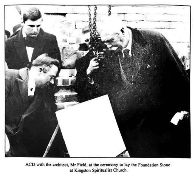 File:Acd-society-journal-1997-vol7-p126-conan-doyle-and-ksc-photo.jpg