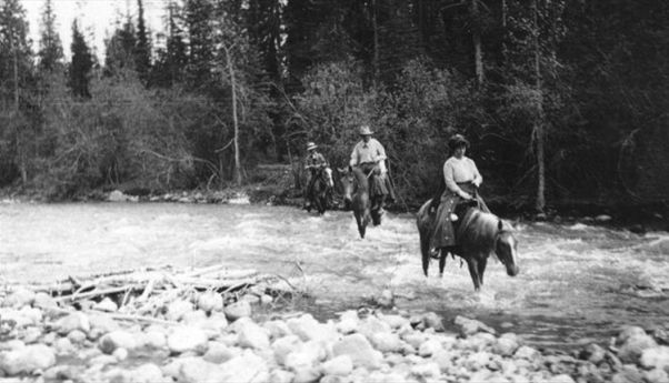 Arthur Conan Doyle riding in USA or Canada (1920s).
