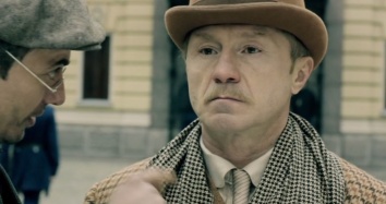 Dr. John Watson (Andrei Panin)