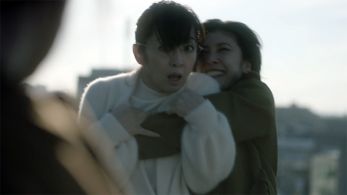 Akira Moriwaki (Yuki Saito) and Sherlock (Yuko Takeuchi) falling from Reichenbach Building.