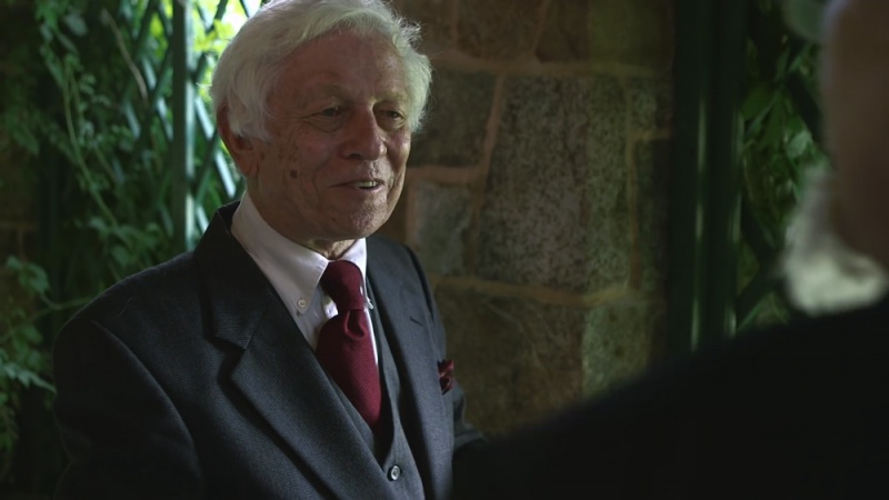 File:2014-the-folklorist-S01E09-the-cottingley-fairies-conan-doyle.jpg