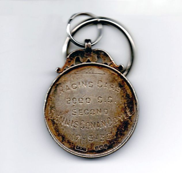 File:1930-05-17-medal-kent-and-sussex-light-car-club-denis-conan-doyle-back.jpg