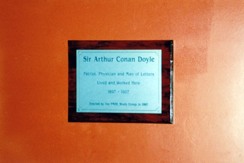 File:1997-07-06-undershaw-plaque-unveiling-03.jpg