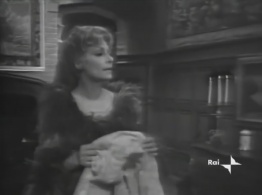 Ivy Douglas (Anna Miserocchi)