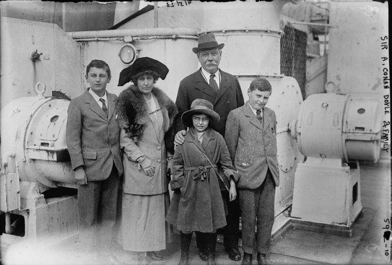 File:1923-04-03-sir-arthur-conan-doyle-and-family-ship-olympic1.jpg