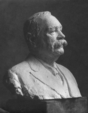Arthur Conan Doyle bust by Jo Davidson (1930).