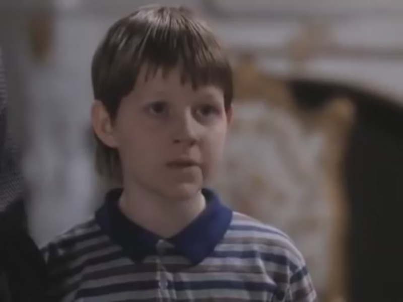File:1992-sh-sieben-zwerge-S01E08-martin.jpg