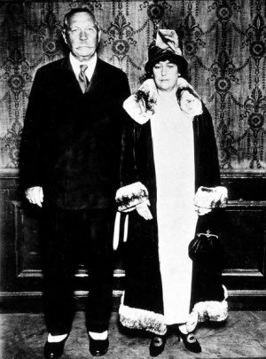 Arthur Conan Doyle with Lady Conan Doyle (ca. 1928).