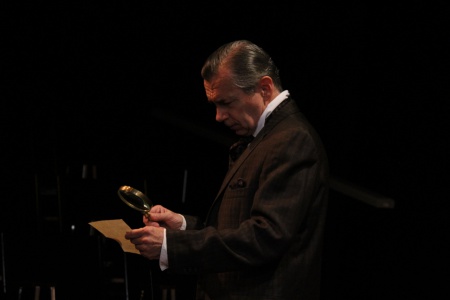 Sherlock Holmes (Gordon Moore)