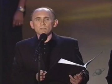 Prof. Challenger (Armin Shimerman)
