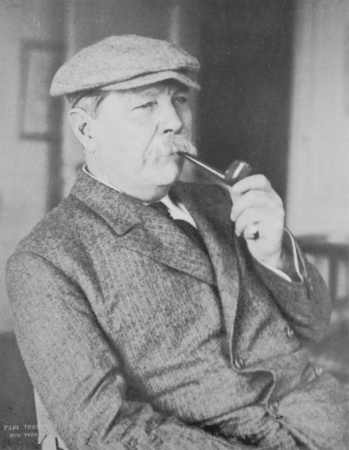 Arthur Conan Doyle (photo by Paul Thomson, New York) ca. 1922-1923