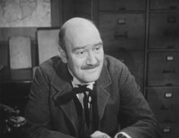 Inspector Lestrade (Archie Duncan)