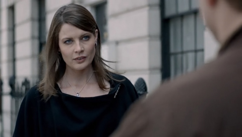 File:2012-SH-BBC-S02E01-mycroft-assistant.jpg