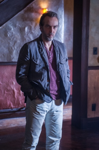 File:Elementary-CBS-S01E15-2.jpg