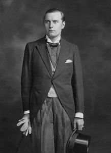 Adrian (ca. 1928-1929).
