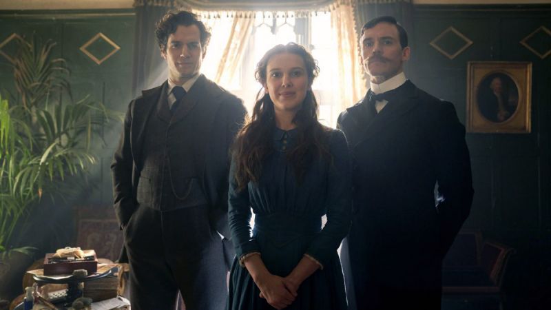 Sherlock Holmes (Henry Cavill), Enola Holmes (Millie Bobby Brown) and Mycroft Holmes (Sam Claflin)