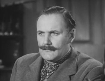 Dr. John Watson (Howard Marion-Crawford)