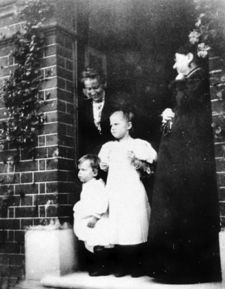 Kingsley with his sister, mother and grand-mother at 12 Tennison Road (1894).