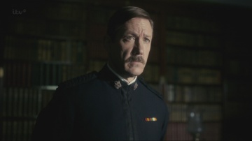 Inspector Campbell (Alan McKenna)