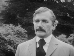 Sir Arthur Conan Doyle (Nigel Davenport)